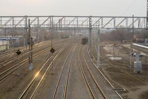 järnväg Spår på tåg station foto