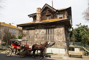 gammal trä- hus i prinsar öar, istanbul foto