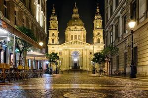 st. Stephens basilika i budapest foto