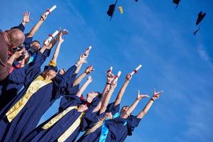 hög skola examinerade studenter foto