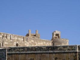 arkimedes spegel hållare på ortigia slott Begagnade till bränna fartyg med Sol foto