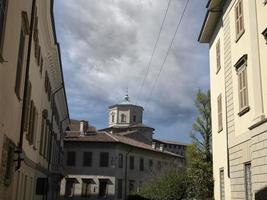 bergamo medeltida hög stad hus se foto