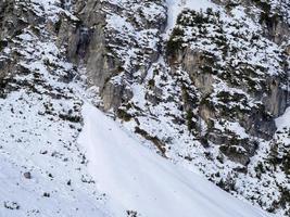 fläktar berg dolomiter i vinter- panorama foto