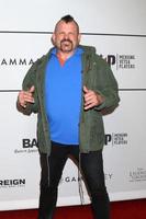 los angeles, 9 feb - chuck liddell hos de sammanslagna veterinärerna och spelarna välgörenhetssuper bowl kick, off förmån på academy la nattklubb den 9 februari 2022 i los angeles, ca foto