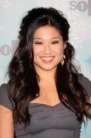 los angeles, 11 januari - jenna ushkowitz anländer till fox tca vinterfesten 2011 på villa sorriso den 11 januari 2011 i pasadena, ca. foto