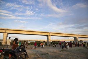 munshiganj, bangladesh. konstruktionen av padmabron är klar, - den 25 juni 2022 invigdes den största bron i bangladesh, bron är öppen för trafik. foto