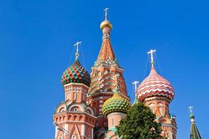 kupoler av helgon basilika katedral i moskva foto