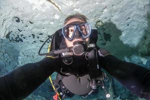 grotta dykning i mexikansk cenoter foto