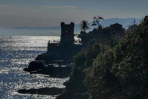 genova nervi promenad till de hav foto