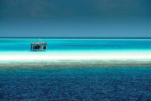 maldiverna vit sandig strand tropisk paradis landskap foto