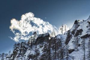 dolomiter antenn himmel se tagen från helikopter i vinter- foto