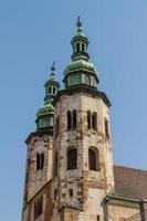 Romanska kyrkan St Andrew Tower i Krakow byggd mellan 1079 - 1098 foto