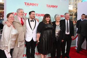 los angeles, jun 30 - pinne falkon, Steve falkon, ben falkon, melissa mccarthy, michael mccarthy, sandra mccarthy på de tammy los angeles premiär på de tcl kinesisk teater på juni 30, 2014 i los angeles, ca foto