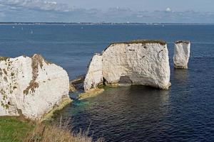 se av gammal Harry stenar på handfast punkt, på de ö av purbeck i dorset foto