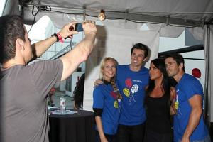 los angeles, okt 1 - kristen leblanc, Adam s fru, Adam Gregory, nadia Bjorlin, brandon beemer anländer på de ljus de natt hollywood promenad 2011 på de solnedgång gower studior på oktober 1, 2011 i los angeles, ca foto