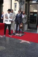 los angeles, okt 10 - vaktmästare, sean kammar, Kenny bebis ansikte edmonds, antonio la reid på de Kenny bebis ansikte edmonds hollywood promenad av berömmelse stjärna ceremoni på hollywood boulevard på oktober 10, 2013 i los angeles, ca foto