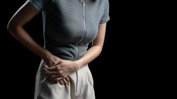 abdominal smärta kvinna, Foto av stor inälvor på kvinna kropp, bilaga smärta. hälsa vård begrepp.