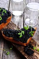 svart kaviar foto