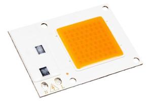 220v led majskolv chip på styrelse enhet isolerat i vit bakgrund - diagonal isometrisk perspektiv foto