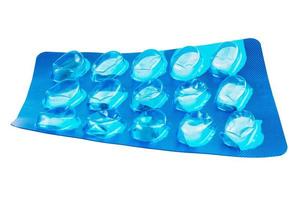 tömma blå piller blisterförpackning behållare isolerat på vit bakgrund foto