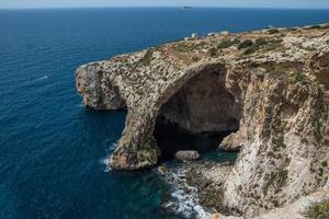 blå grottagrotta i malta foto