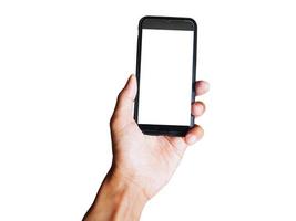 ung man hand innehav svart smartphone med tom skärm isolerat på vit bakgrund. Plats för text eller design foto