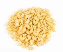 italiensk pasta makaroner isolerat på vit bakgrund foto