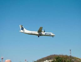 sochi, ryssland - april 22 , 2022 utair flygbolag, atr 72 foto