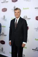 los angeles - aug 1 - fred willard på de en catbaret - en kändis musikalisk firande av de lockande kattdjur på de avalon på augusti 1, 2015 i los angeles, ca foto