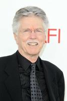 los angeles - jun 7 - tom skerritt anländer på de afi liv prestation tilldela uppfyllande shirley maclaine på sony bilder studior på juni 7, 2012 i kulör stad, ca foto