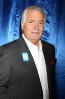 los angeles - jan 14 - john mccook som de djärv och skön firar 7000:e visa på en cbs tv stad på januari 14, 2015 i los angeles, ca foto