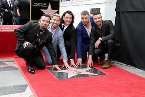 los angeles, apr 30 - Chris kirkpatrick, lans bas, joey fatone, jc chasez, Precis inkommet timberlake, nsync på de nsync stjärna ceremoni på de hollywood promenad av berömmelse på april 30, 2018 i los angeles, ca foto