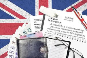engelsk form eea pr Ansökan för en dokumentera certifierande permanent bostad eller permanent bostad kort under de eea föreskrifter från Storbritannien visum och invandring foto
