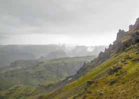 bergslandskap i Island foto