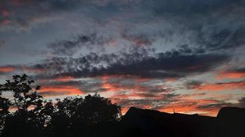 kväll himmel bakgrund med rosa moln 01 foto