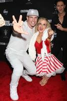 los angeles, 22 nov - vanilla ice, robert matthew van winkle, terra jole på dancing with the stars livefinal på grove den 22 november 2016 i los angeles, ca foto