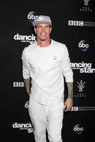 los angeles, 22 nov - vanilla ice, robert matthew van winkle på dancing with the stars livefinal på grove den 22 november 2016 i los angeles, ca foto