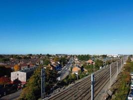 hög vinkel antenn se av brittiskt stad på skön dag av vinter- foto