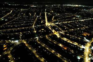 upplyst stad, antenn antal fot på natt foto