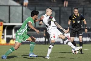 rio, Brasilien - juli 31, 2022, Gabriel pec spelare i match mellan vasco mot chapecoense förbi 22: e runda brasiliansk mästerskap b serie, i sao januario stadion foto