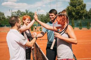 hälsning innan tennis match foto