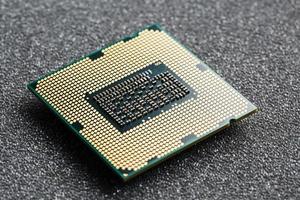 närbild av cpu chip processor. selektiv fokus foto