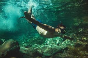 snorkling och utforska foto