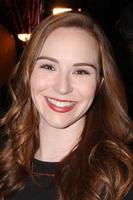 los angeles, mar 25 - camryn grimes på de ung och rastlös 41: a årsdag kaka på cbs tv stad på Mars 25, 2014 i los angeles, ca foto