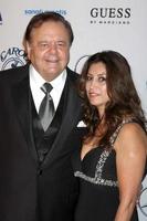 los angeles, okt 23 - paul sorvino ankommer på de 2010 karusell av hoppas boll på beverly hilton hotell på oktober 23, 2010 i beverly kullar, ca foto