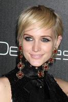 los angeles, nov 2 - ashlee simpson-wentz ankommer på de decennier denim mode visa på privat Hem på november 2, 2010 i beverly kullar, ca foto