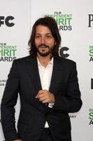 los angeles, mar 1 - Diego luna på de filma oberoende anda utmärkelser på tält på de strand på Mars 1, 2014 i santa monica, ca foto