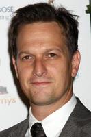 los angeles, sep 16 - josh charles 63: e bästa sändningstid emmy utmärkelser artister kandidat reception på spektra förbi wolfgang puck på september 16, 2011 i los angeles, ca foto