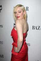 los angeles, 28 feb - Rose Mcgowan anländer till Harper's Bazaar firar lanseringen av Dukes of Melrose-evenemanget vid solnedgångstornet den 28 februari 2013 i West Hollywood, ca. foto