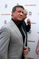 los angeles, apr 22 - sylvester stallone ankommer på de isman premiär på de bågljus hollywood teatrar på april 22, 2013 i los angeles, ca foto